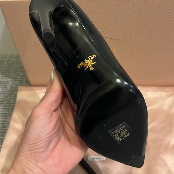 PRADA black highheels - Picture 4 of 4